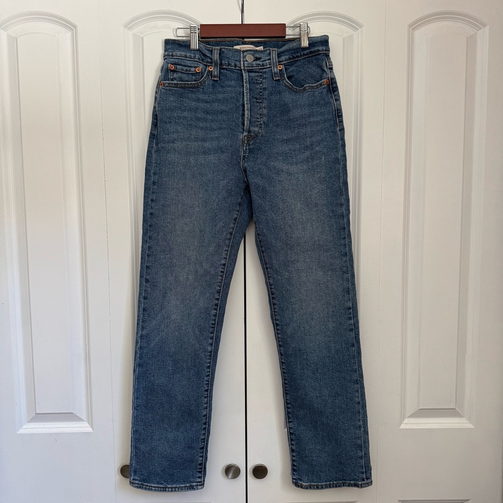Levi's Classic Wedgie Straight Blue Jeans 💙